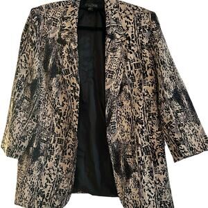 Elegant Black and Cream Patterned 100% Silk Blazer